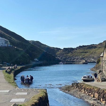 Harbour Light Apartment Boscastle Exterior photo